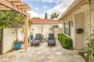 Photo #3: OC23078244 Listing