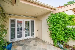 Photo #5: OC23078244 Listing