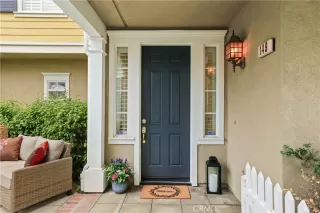 Photo #3: OC23078817 Listing 