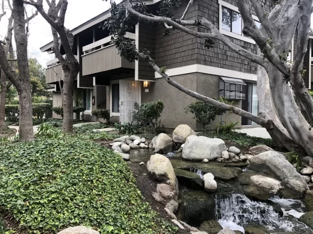 MLS: OC23079382 Condo For Sale