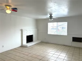 Photo #3: OC23079423 Listing 