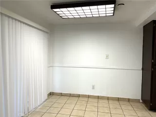 Photo #5: OC23079423 Listing 