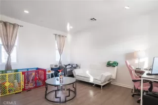 Photo #6: OC23079775 Listing