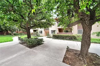 Photo #3: OC23080162 Listing