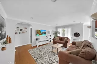 Photo #4: OC23080162 Listing