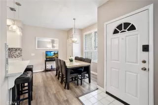 Photo #2: OC23080338 Listing 