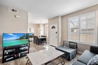 Photo #3: OC23080338 Listing 