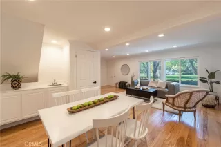 Photo #1: OC23080390 Listing 