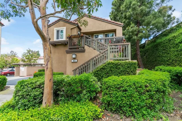 MLS: OC23080751 Condo For Sale