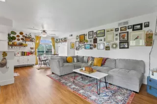 Photo #5: OC23080751 Listing 