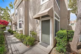 Photo #1: OC23081024 Listing