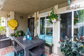 Photo #2: OC23081076 Listing