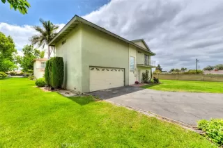 Photo #2: OC23081186 Listing