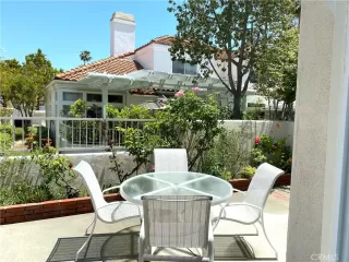 Photo #2: OC23081248 Listing