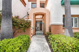 Photo #1: OC23081574 Listing 