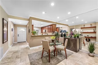 Photo #6: OC23081574 Listing 