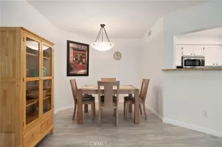 Photo #4: OC23082748 Listing 