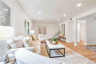 Photo #4: OC23082856 Listing 