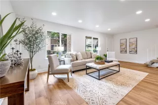 Photo #5: OC23082856 Listing 