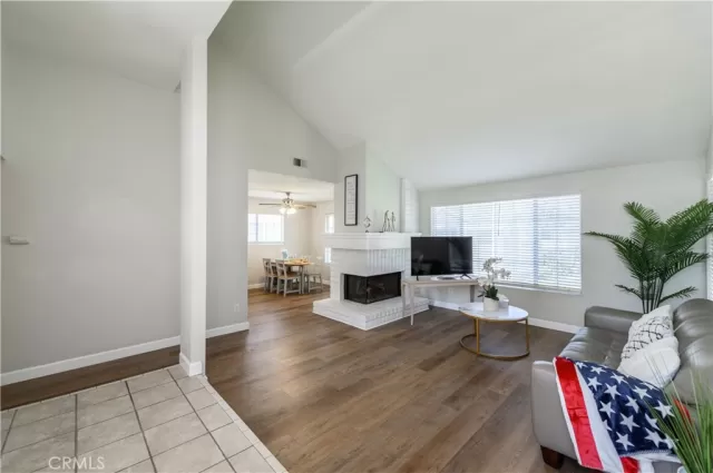 MLS: OC23082905 Condo For Sale