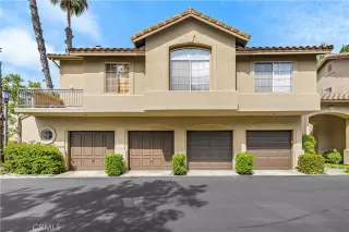 Photo #2: OC23083134 Listing 