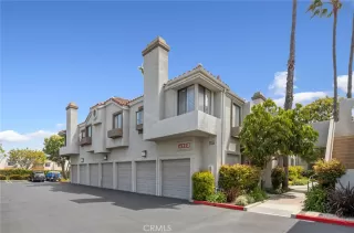 Photo #2: OC23083198 Listing 