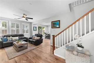 Photo #4: OC23083279 Listing 