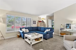 Photo #6: OC23083431 Listing