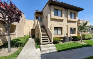 Photo #5: OC23083537 Listing 