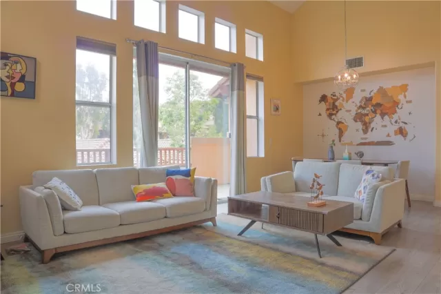 MLS: OC23084122 Condo For Sale