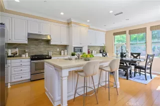 Photo #5: OC23084303 Listing 