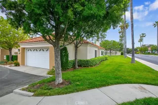 Photo #1: OC23084378 Listing