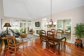 Photo #2: OC23084378 Listing