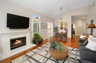 Photo #5: OC23084378 Listing