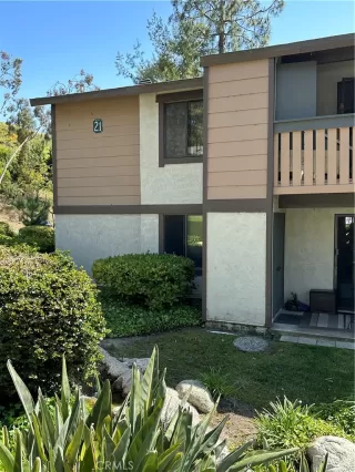 Photo #4: OC23084415 Listing 