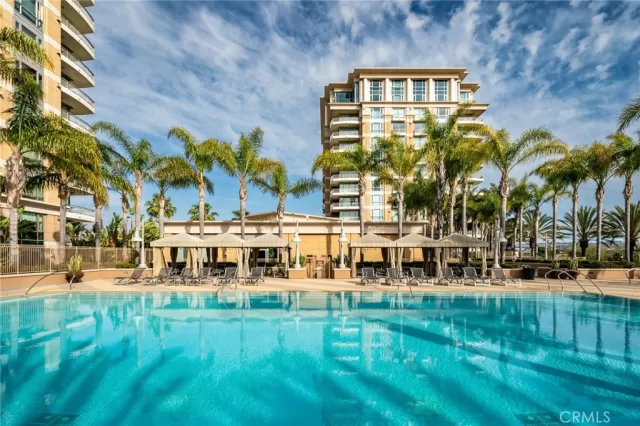 MLS: OC23084611 Condo For Sale