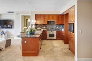 Photo #2: OC23084611 Listing 