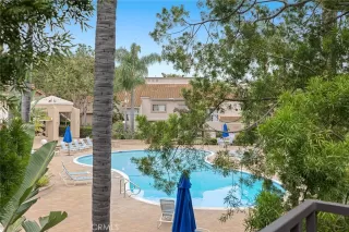 Photo #3: OC23084774 Listing 