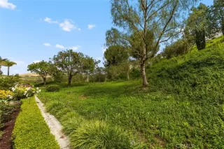 Photo #6: OC23084807 Listing 