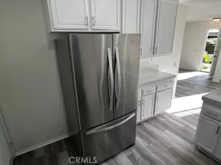 Photo #4: OC23085590 Listing 