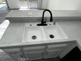 Photo #5: OC23085590 Listing 