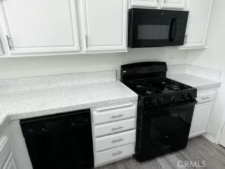 Photo #6: OC23085590 Listing 