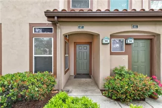 Photo #2: OC23085862 Listing