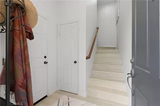 Photo #2: OC23086647 Listing