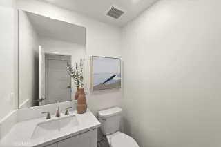 Photo #5: OC23087262 Listing 