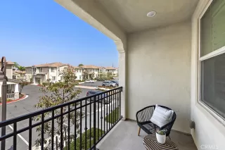 Photo #6: OC23087262 Listing 