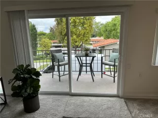 Photo #3: OC23087295 Listing