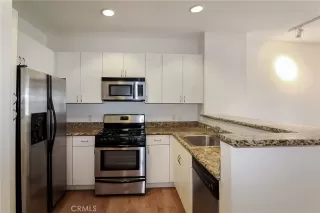 Photo #5: OC23087392 Listing 