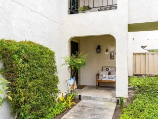 Photo #4: OC23087482 Listing