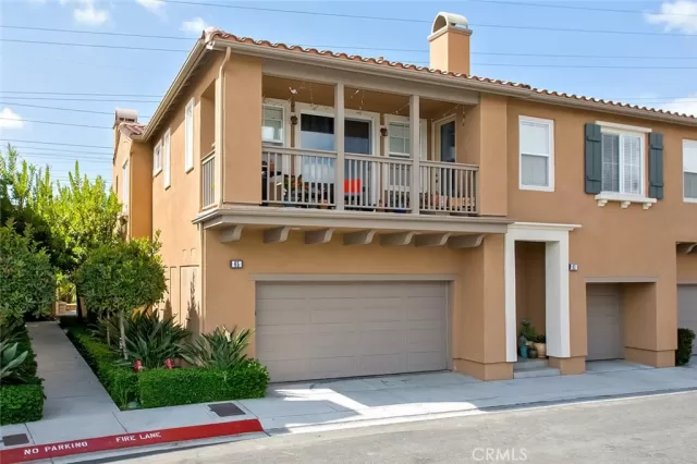 MLS: OC23087525 Condo For Sale